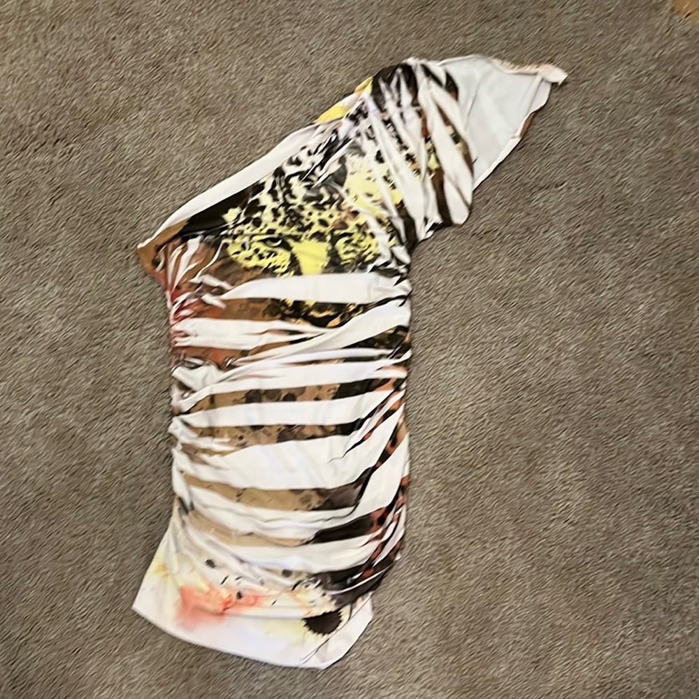 Vintage One sleeve top